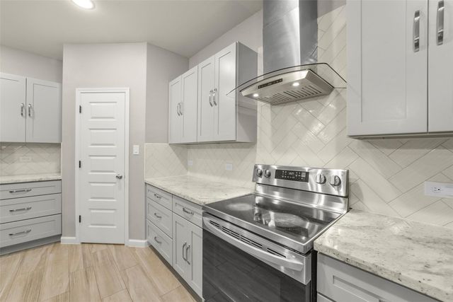 10242 Bridgeland Lane, Houston, TX 77041