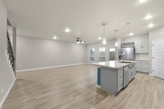 10242 Bridgeland Lane, Houston, TX 77041