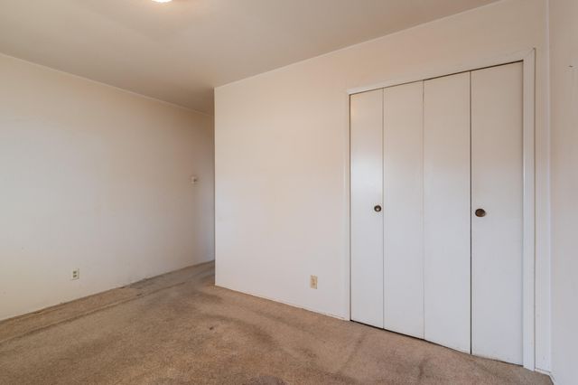 11220 Morris Place NE, Albuquerque, NM 87112