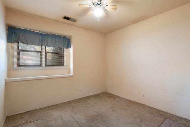 11220 Morris Place NE, Albuquerque, NM 87112