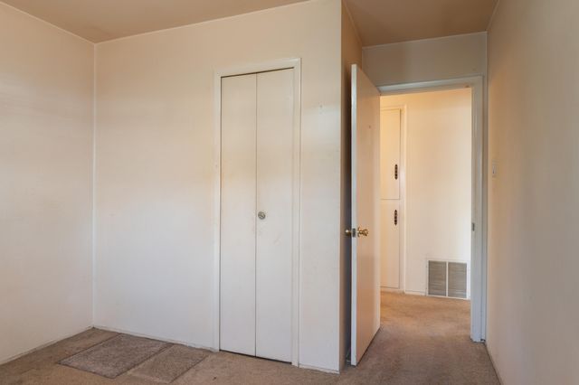 11220 Morris Place NE, Albuquerque, NM 87112