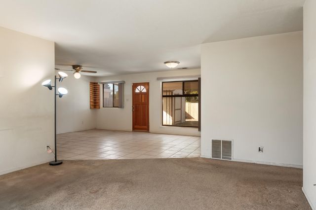 11220 Morris Place NE, Albuquerque, NM 87112