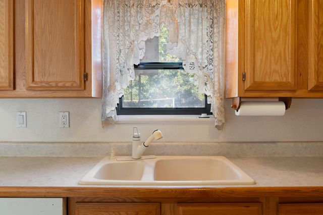 11220 Morris Place NE, Albuquerque, NM 87112