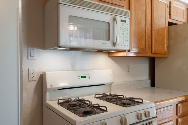 11220 Morris Place NE, Albuquerque, NM 87112