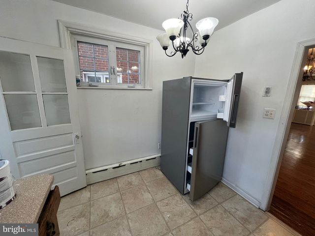 3559 SHEFFIELD AVE, Philadelphia, PA 19136