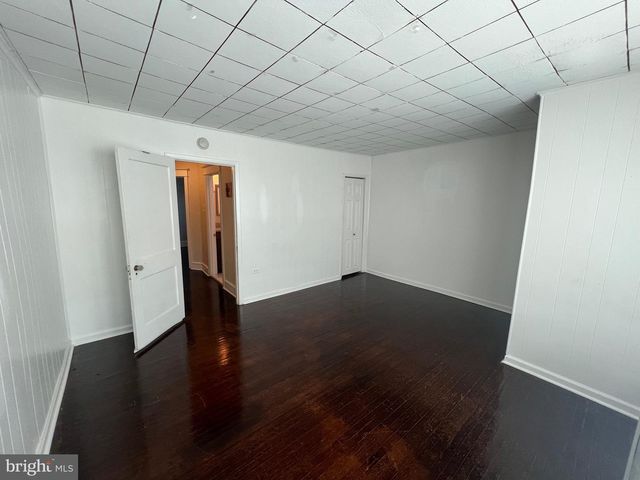 3559 SHEFFIELD AVE, Philadelphia, PA 19136