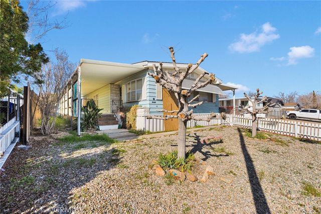 13932 Rodeo Drive, Victorville, CA 92395