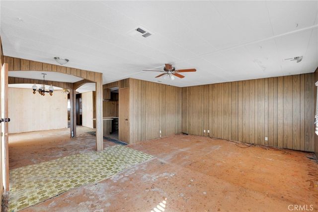 13932 Rodeo Drive, Victorville, CA 92395