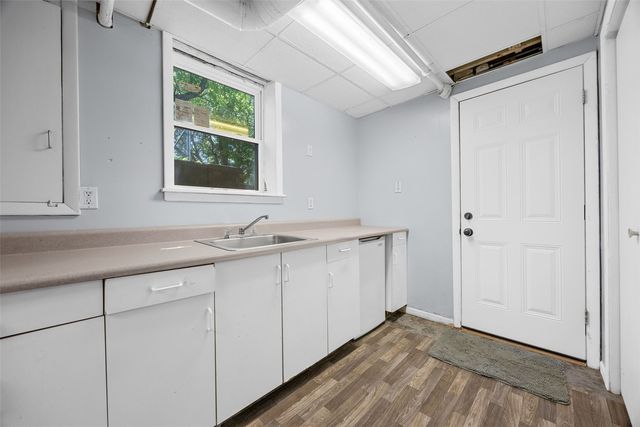411 22nd Street NE, Cedar Rapids, IA 52402