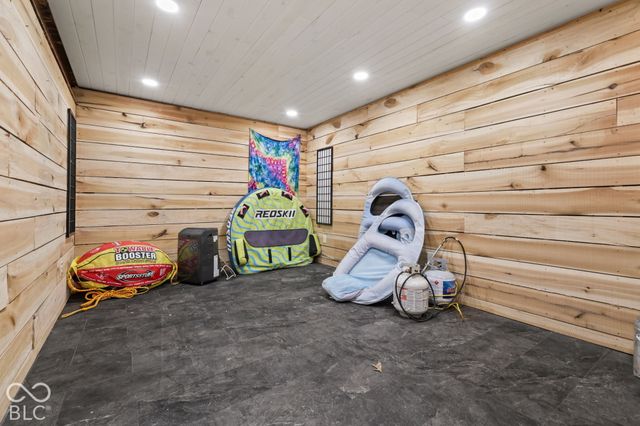 7119 Drum Drive, Nineveh, IN 46164