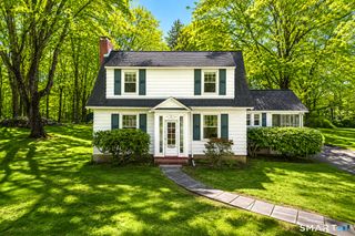 1841 Huntington Turnpike, Trumbull, CT 06611