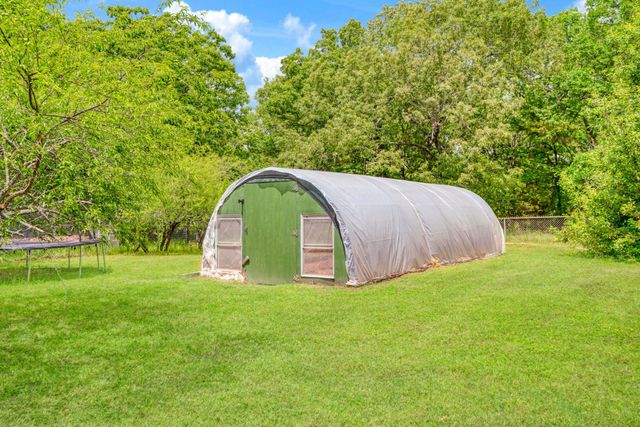 9157 N HWY 271, Powderly, TX 75473