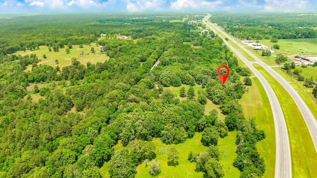 9157 N HWY 271, Powderly, TX 75473