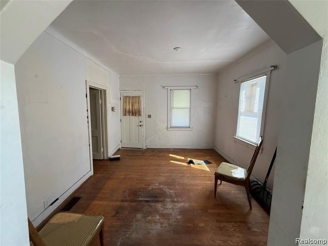 4715 Lumley Street, Detroit, MI 48210