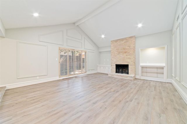 154 NE Old Bridge Lake, Houston, TX 77069