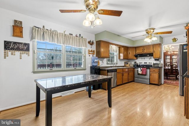 814 CALEDONIA ST, Philadelphia, PA 19128