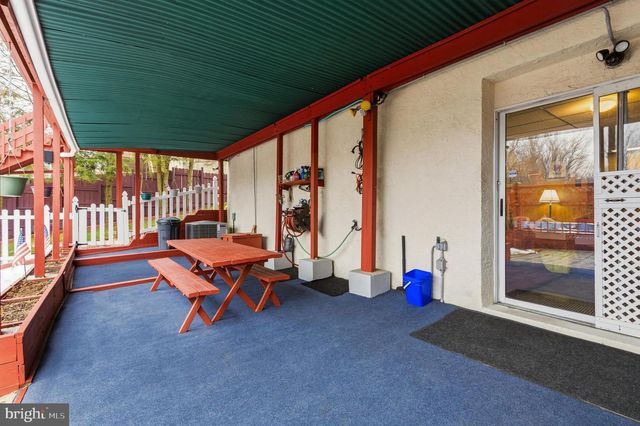 814 CALEDONIA ST, Philadelphia, PA 19128