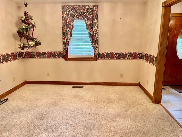 1564 W County Road 1050 S, Cloverdale, IN 46120