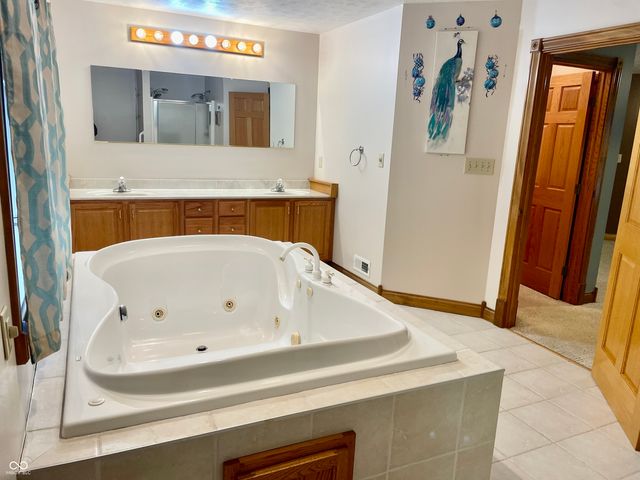 1564 W County Road 1050 S, Cloverdale, IN 46120