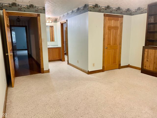1564 W County Road 1050 S, Cloverdale, IN 46120