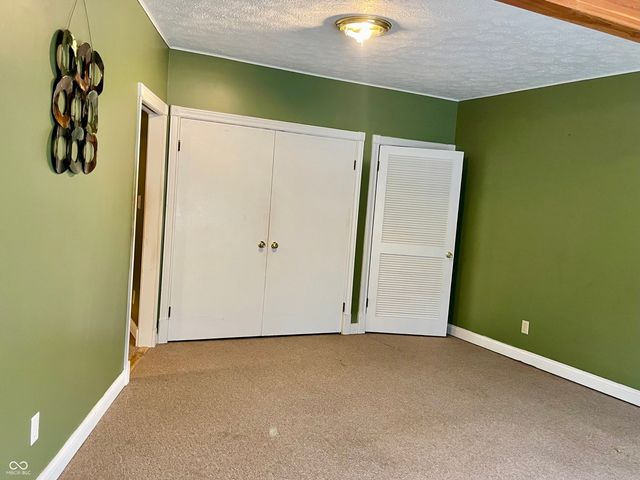 1564 W County Road 1050 S, Cloverdale, IN 46120