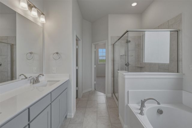 136 Hillview Trail, Decatur, TX 76234