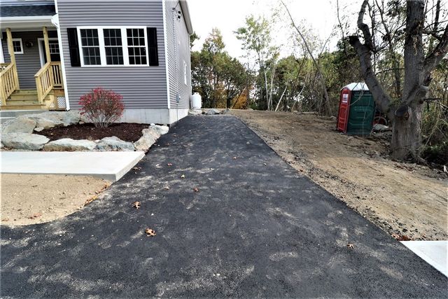 121 Hillcrest Avenue, Providence, RI 02909
