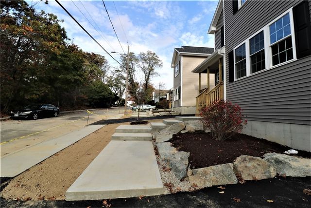 121 Hillcrest Avenue, Providence, RI 02909