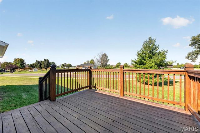 13 Berkshire Court, Troy, MO 63379