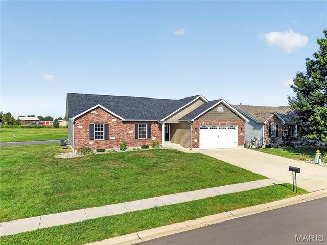 13 Berkshire Court, Troy, MO 63379