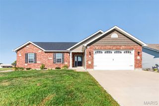 13 Berkshire Court, Troy, MO 63379