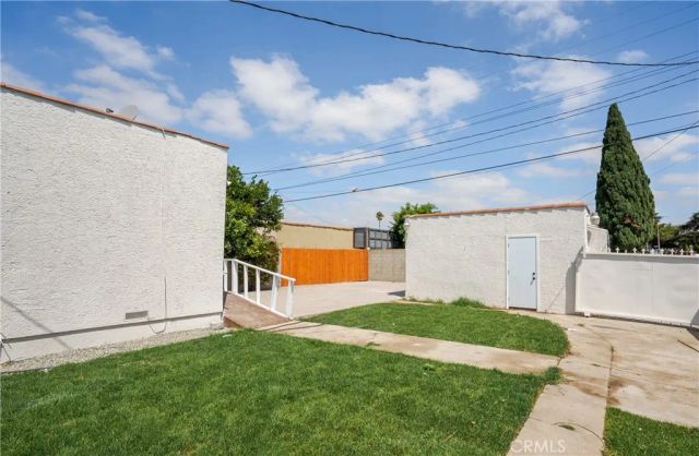 3501 W 59th, Los Angeles, CA 90043