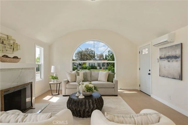 3501 W 59th, Los Angeles, CA 90043