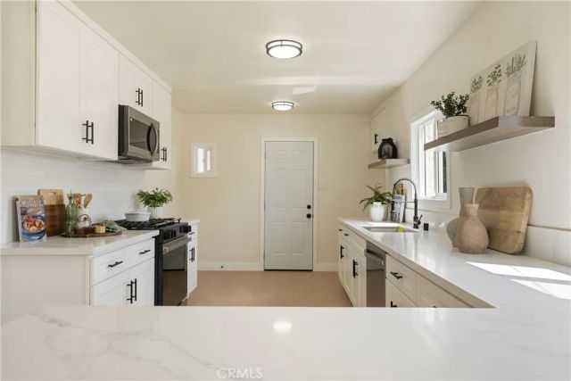 3501 W 59th, Los Angeles, CA 90043