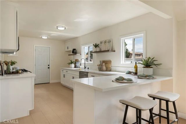 3501 W 59th, Los Angeles, CA 90043