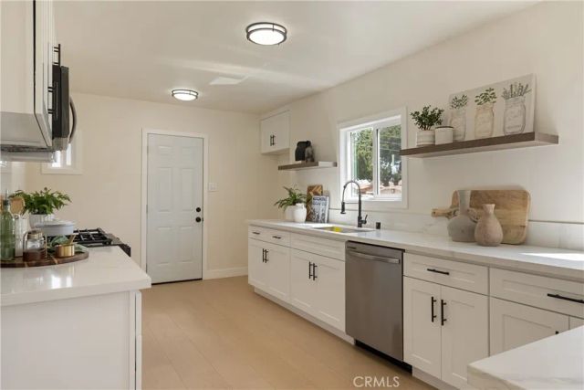 3501 W 59th, Los Angeles, CA 90043