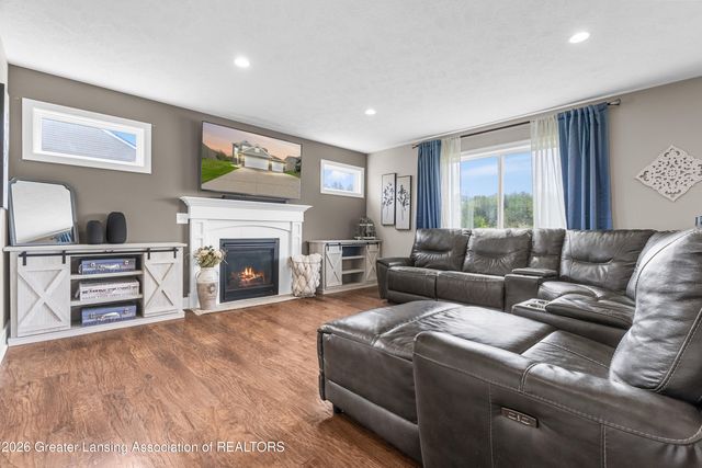 7590 Yarberry Court, Grand Ledge, MI 48837