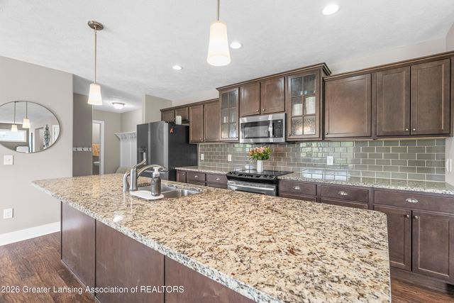 7590 Yarberry Court, Grand Ledge, MI 48837