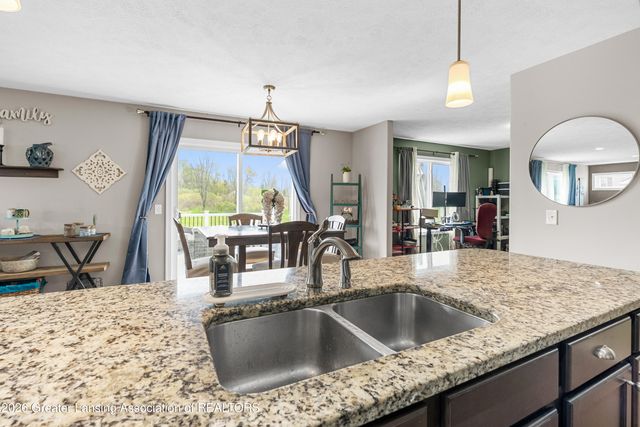 7590 Yarberry Court, Grand Ledge, MI 48837