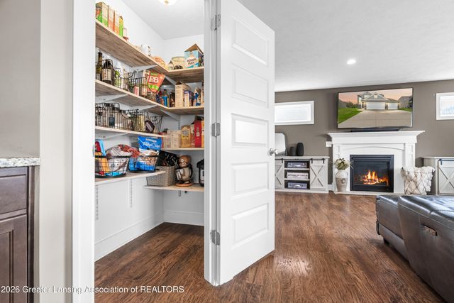 7590 Yarberry Court, Grand Ledge, MI 48837