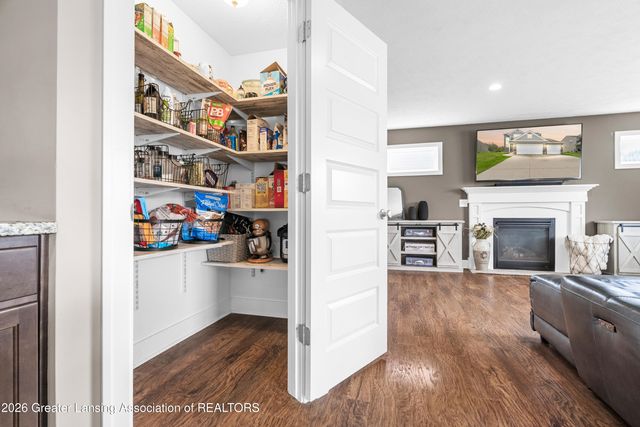 7590 Yarberry Court, Grand Ledge, MI 48837