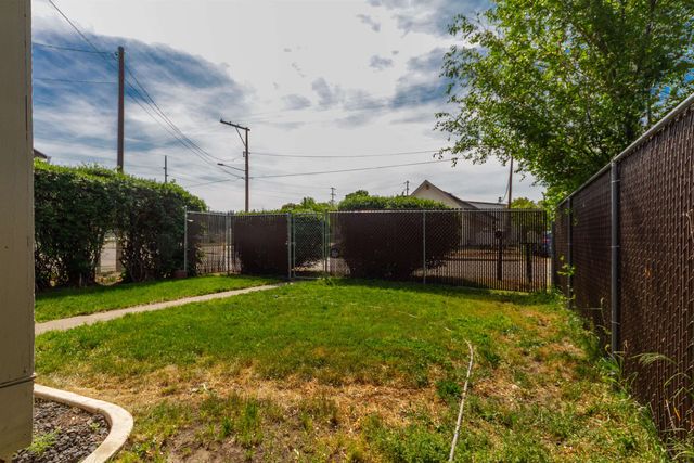 110 HUTCHINSON Rd, Spokane, WA 99212