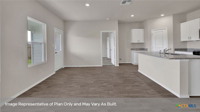 325 HODGES Street, Maxwell, TX 78656