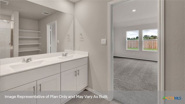 325 HODGES Street, Maxwell, TX 78656