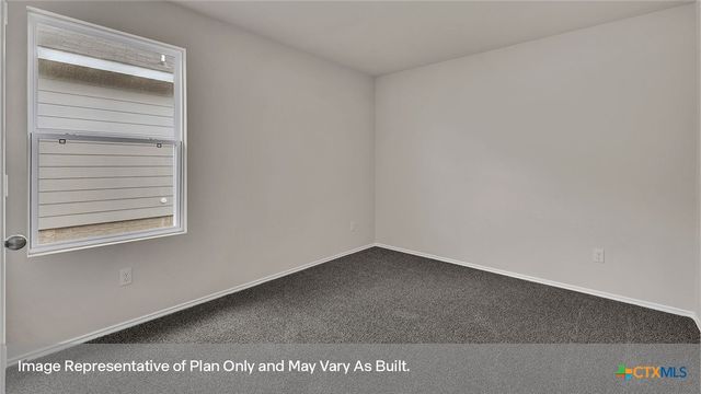 325 HODGES Street, Maxwell, TX 78656