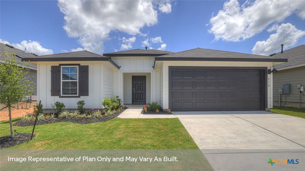 325 HODGES Street, Maxwell, TX 78656