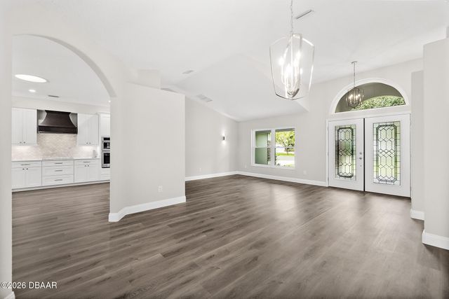 7 Traceway Court, Ormond Beach, FL 32174