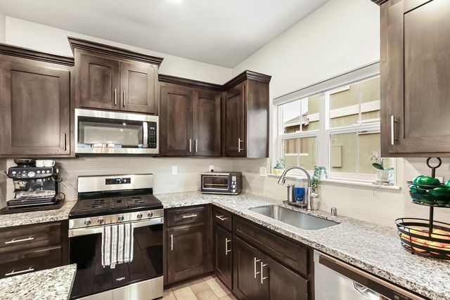 3817 Anders Way, Rocklin, CA 95677