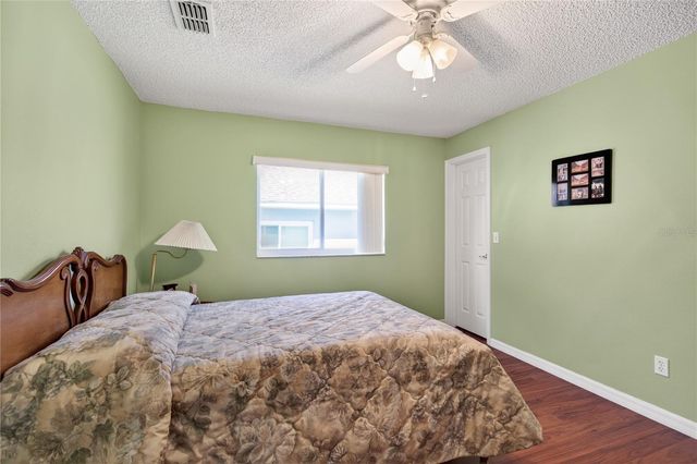 4131 CAPLAND AVENUE, Clermont, FL 34711