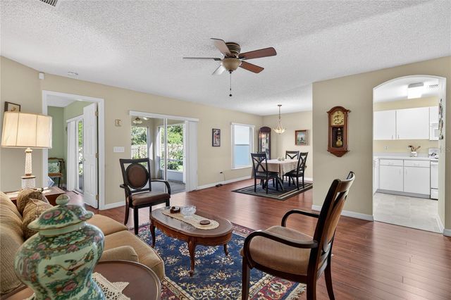 4131 CAPLAND AVENUE, Clermont, FL 34711